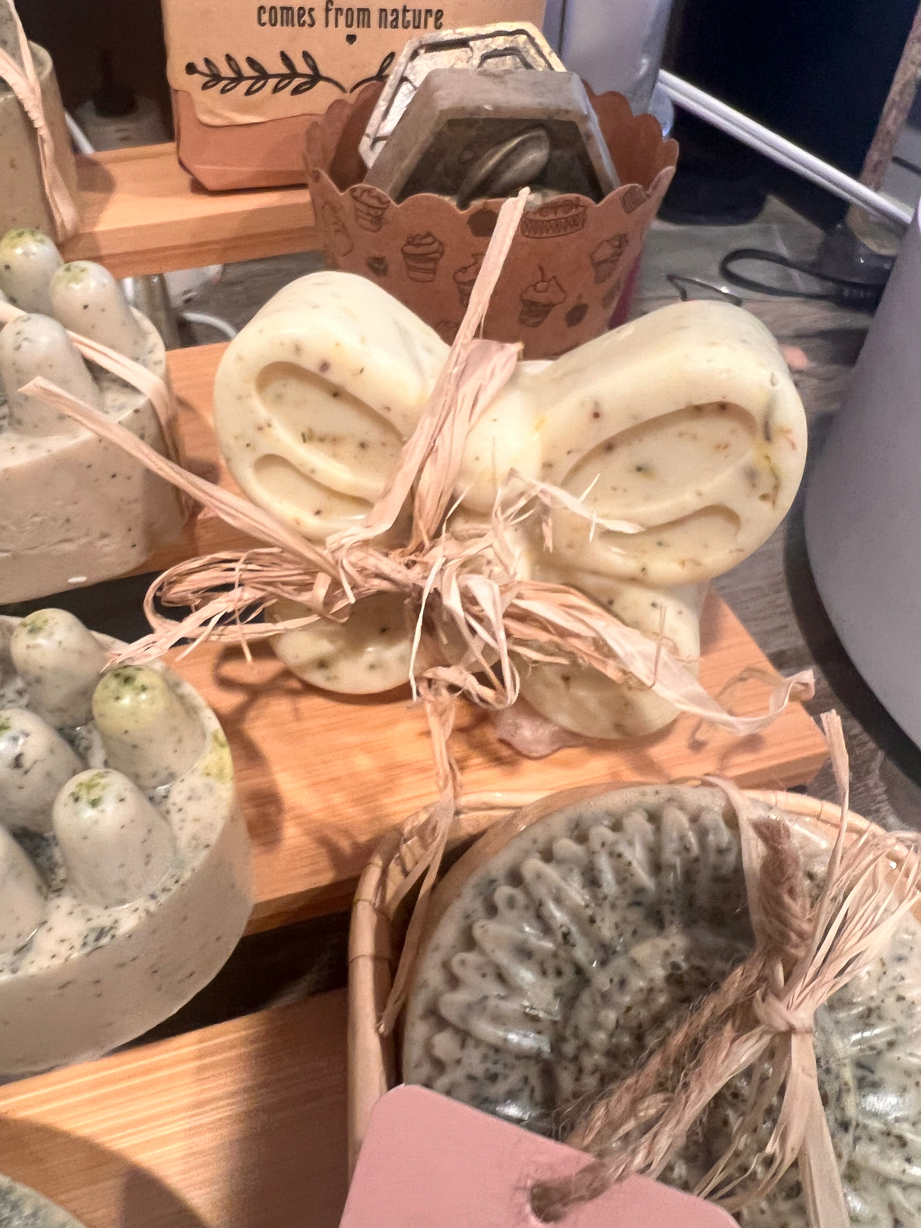 🌿 Scalp Rescue Neem Shampoo Bar
