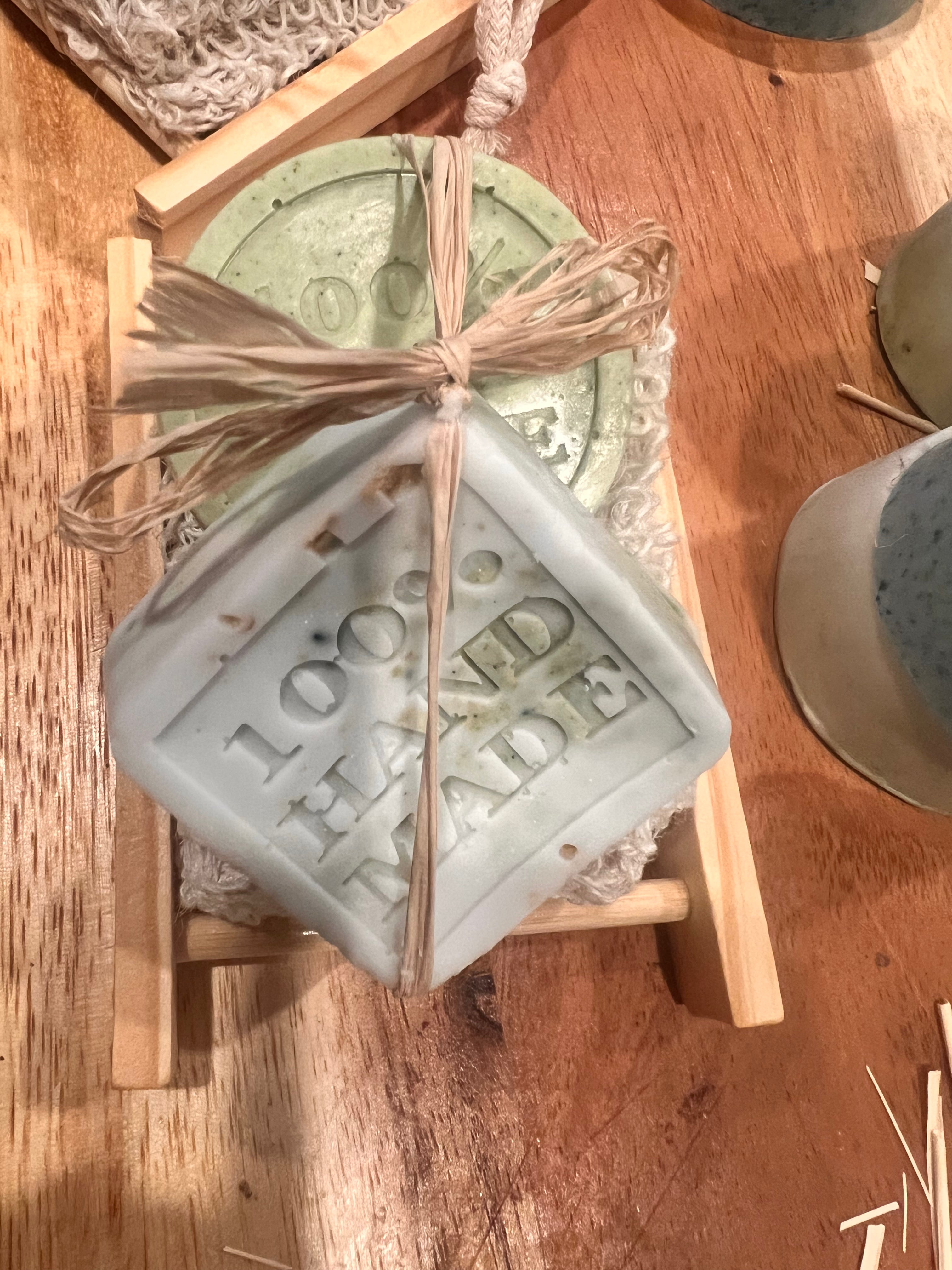 Collagen Boosting Facial Wash Bar with Natural sisal soap saver bag and soap holder