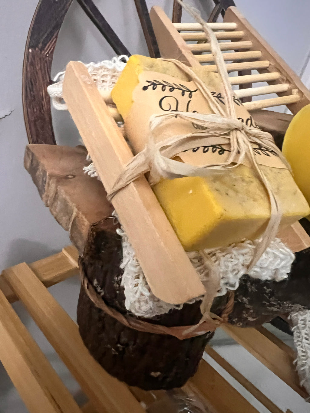 Tumeric Honey Radiance with Natural sisal soap bag and wooden soap holder